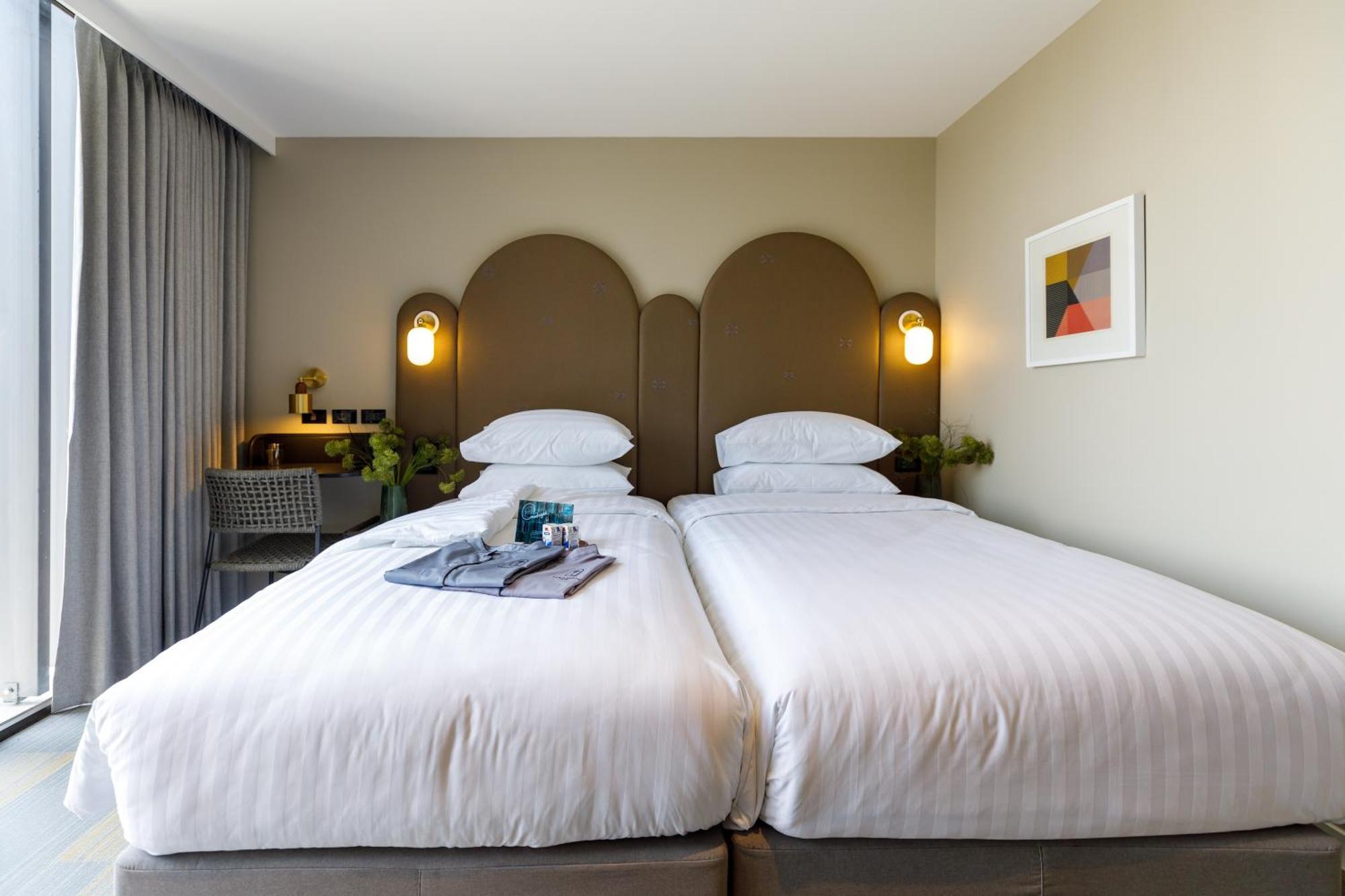 Benjarong Hotel 曼谷 外观 照片