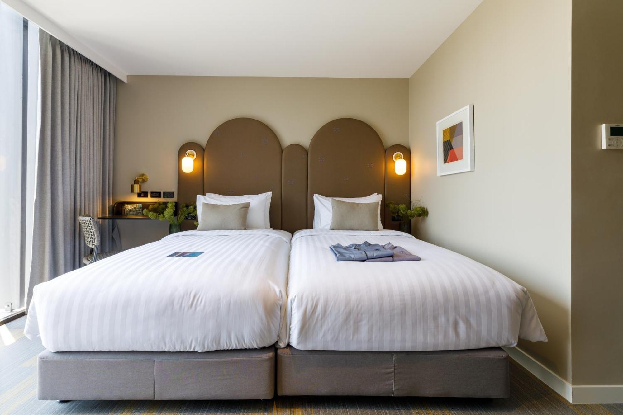Benjarong Hotel 曼谷 外观 照片